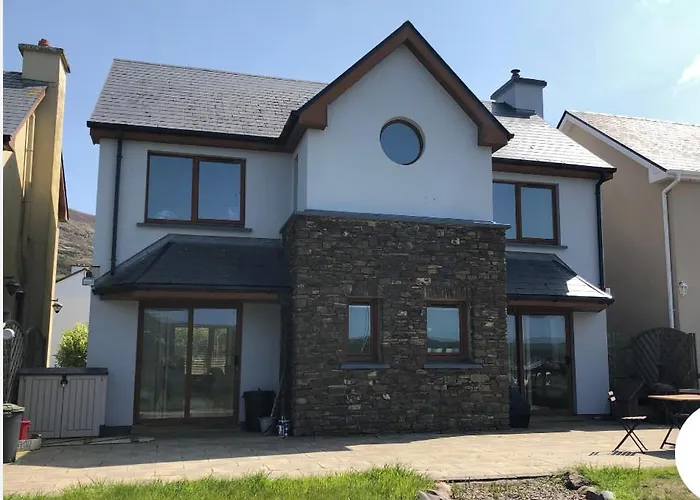 Picturesque Riverside Hébergement de vacances Cahersiveen